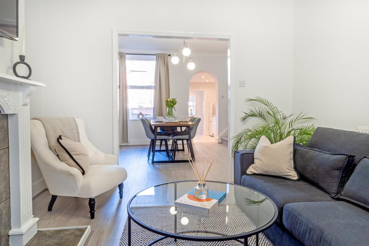 צ'סטר Southview Stays - Three Bedroom House מראה חיצוני תמונה