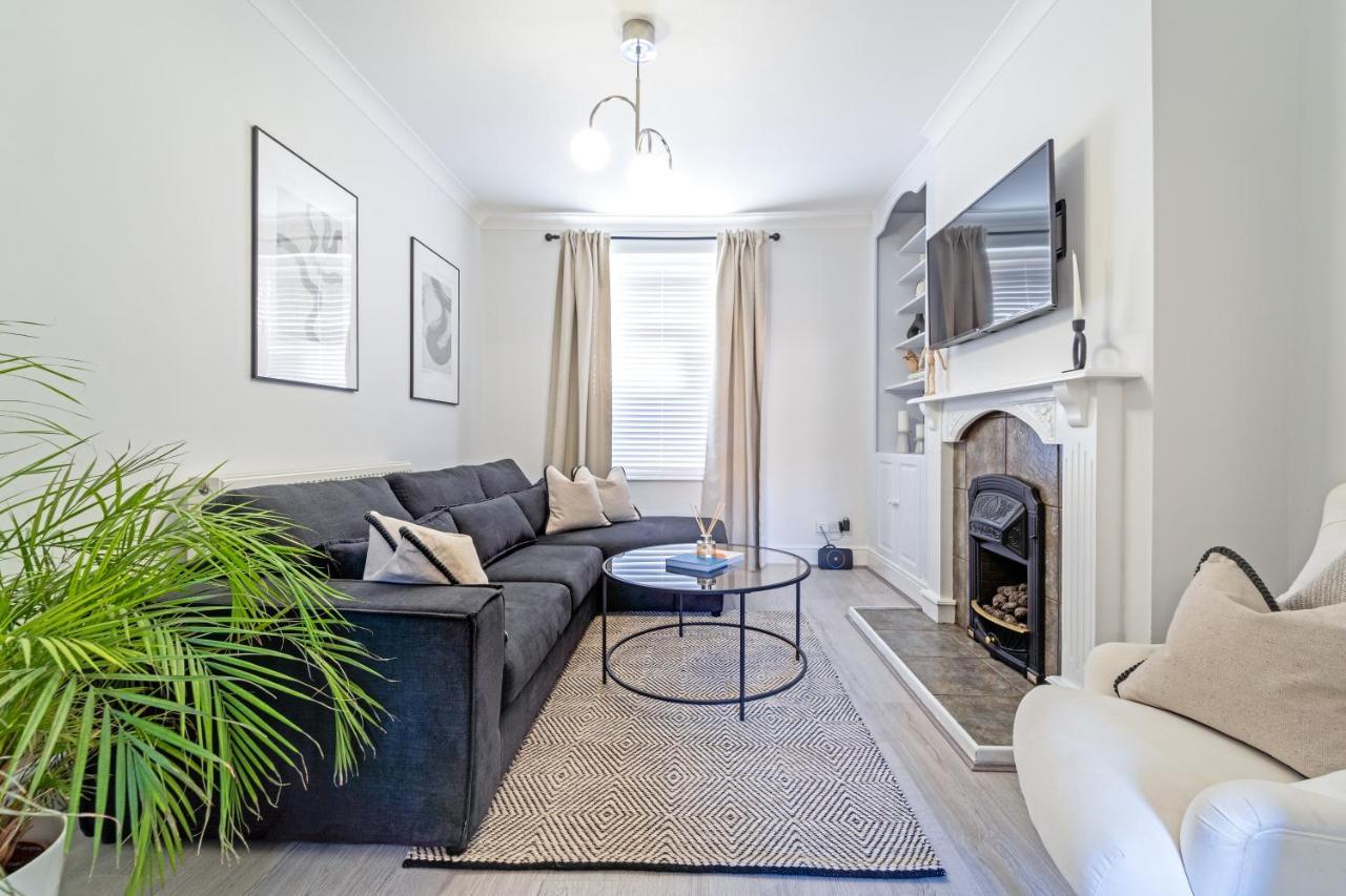 צ'סטר Southview Stays - Three Bedroom House מראה חיצוני תמונה
