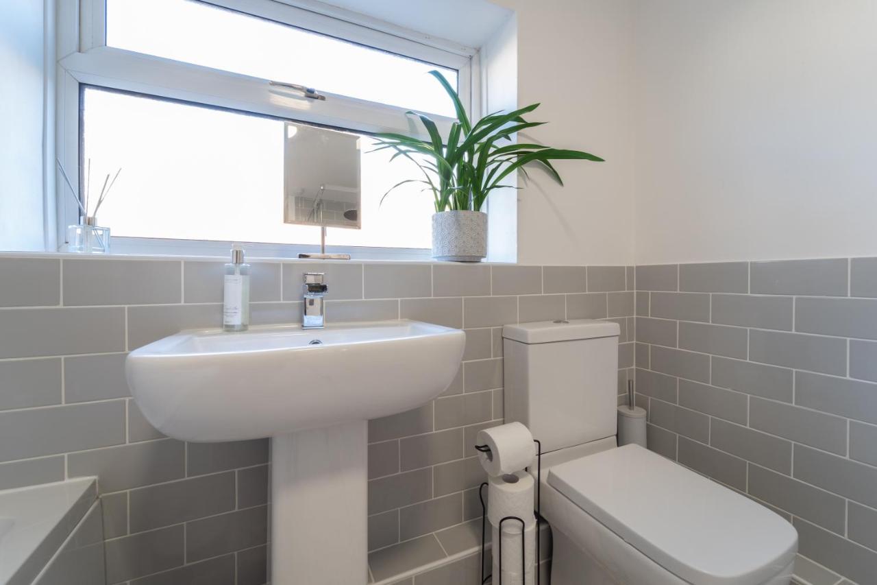 צ'סטר Southview Stays - Three Bedroom House מראה חיצוני תמונה